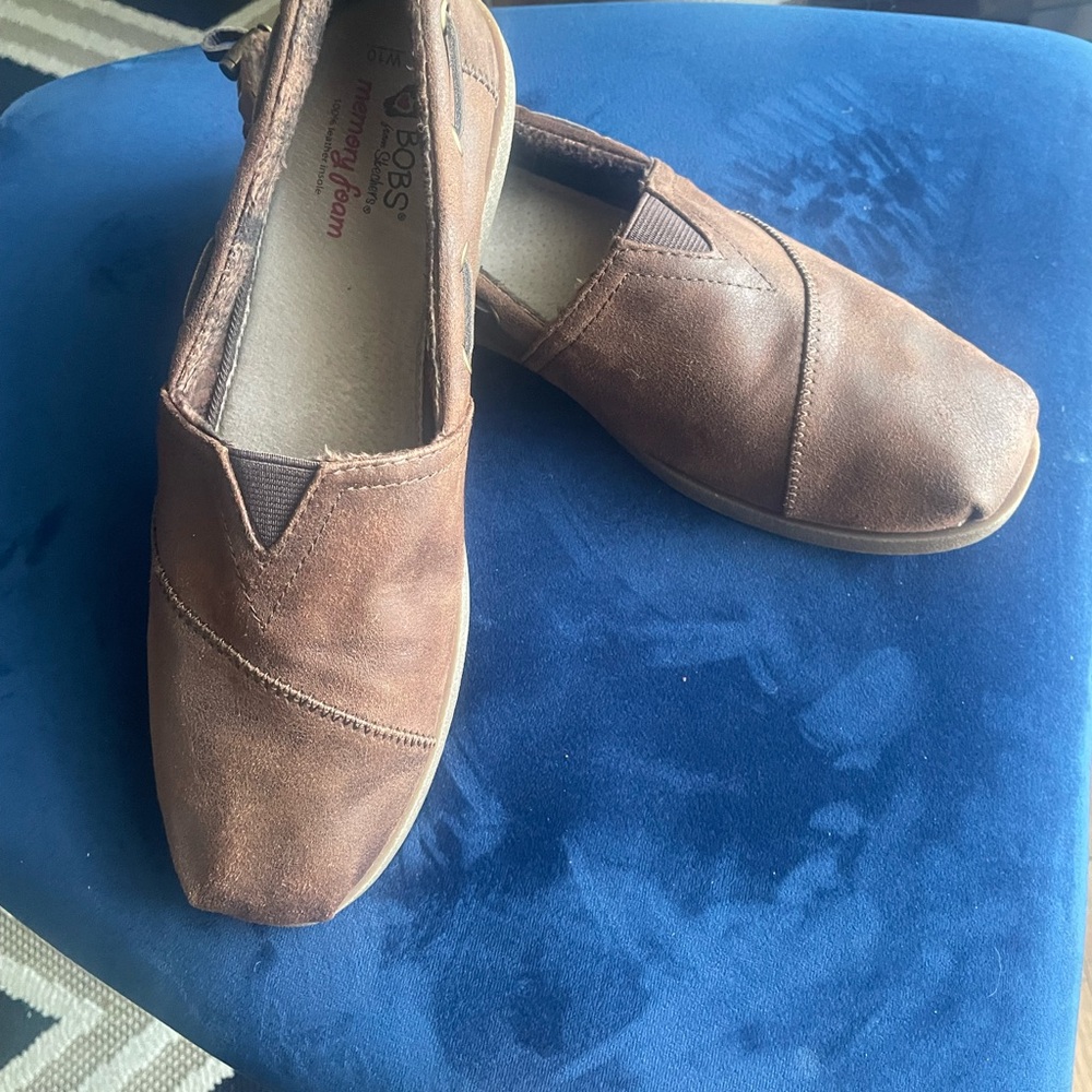 Skechers BOBS Tan Slip-On Loafers - Picture 3 of 6